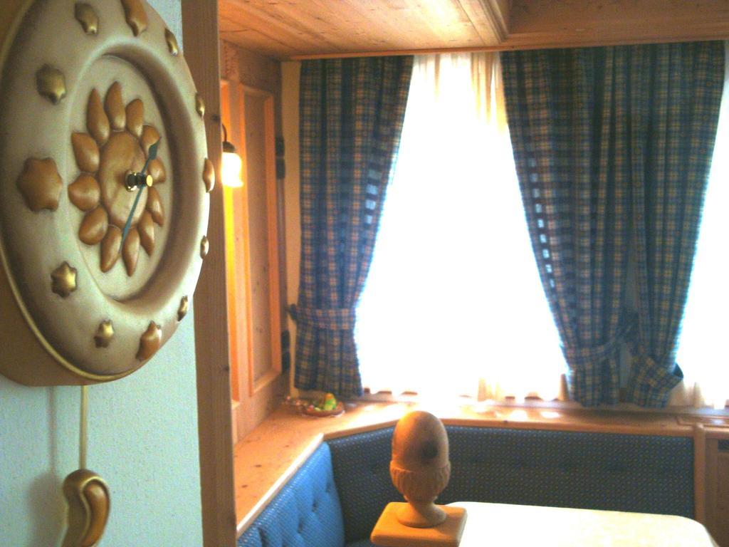 Bed and Breakfast Agritur Cornasest Breguzzo Esterno foto