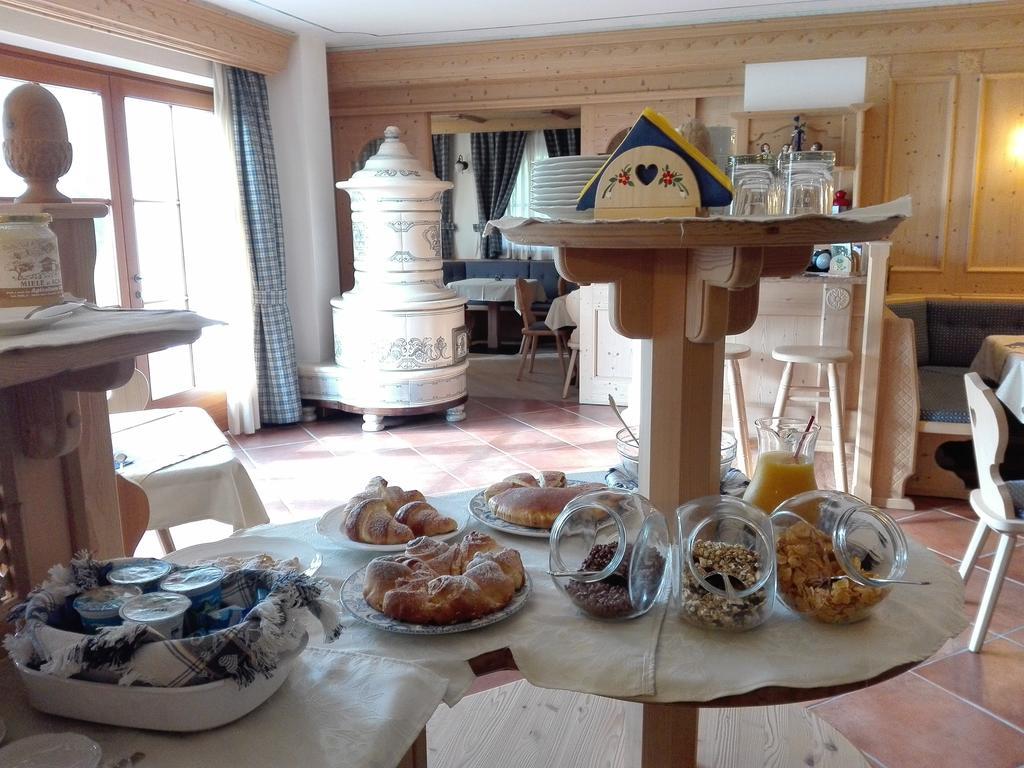 Bed and Breakfast Agritur Cornasest Breguzzo Esterno foto