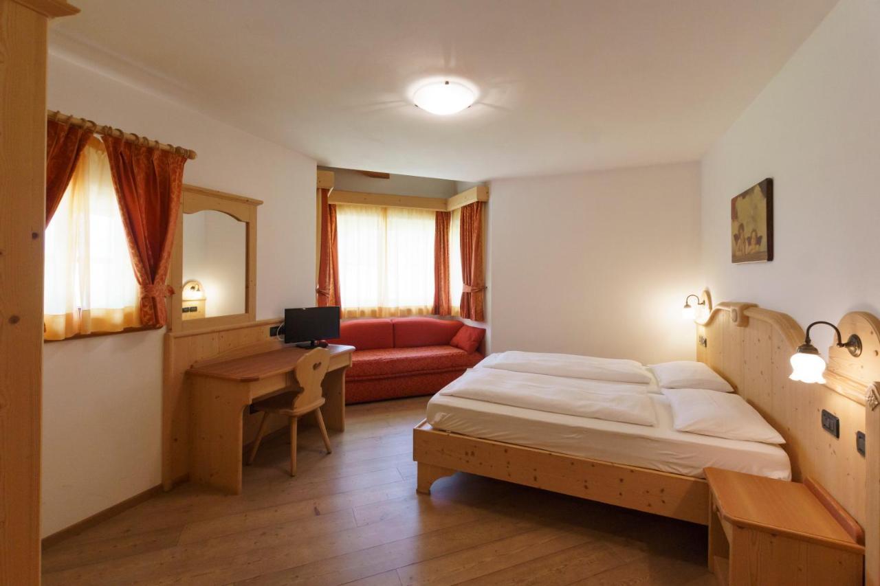 Bed and Breakfast Agritur Cornasest Breguzzo Esterno foto